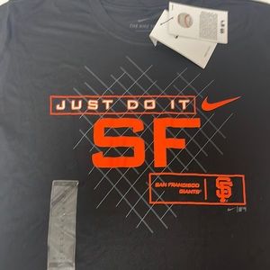 Nike San Francisco Giant size medium tee shirt